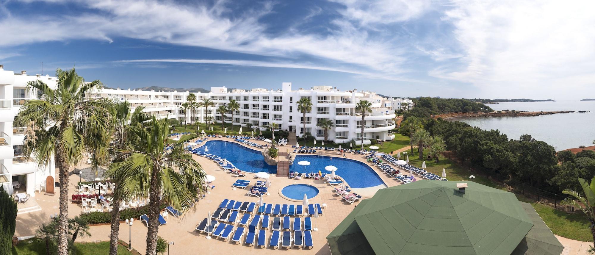Aparthotel Tropic Garden Santa Eulalia del Río Exterior foto