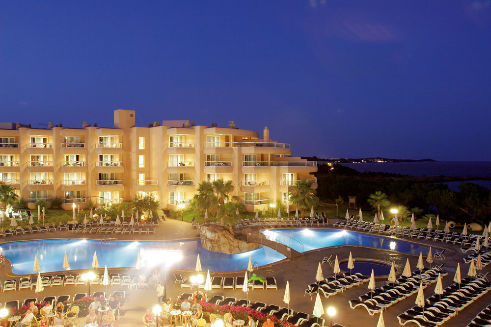 Aparthotel Tropic Garden Santa Eulalia del Río Exterior foto