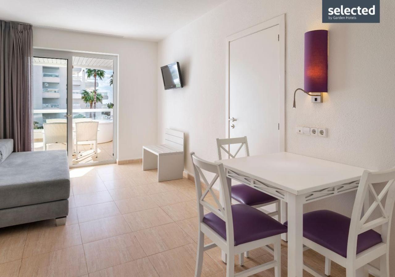 Aparthotel Tropic Garden Santa Eulalia del Río Exterior foto