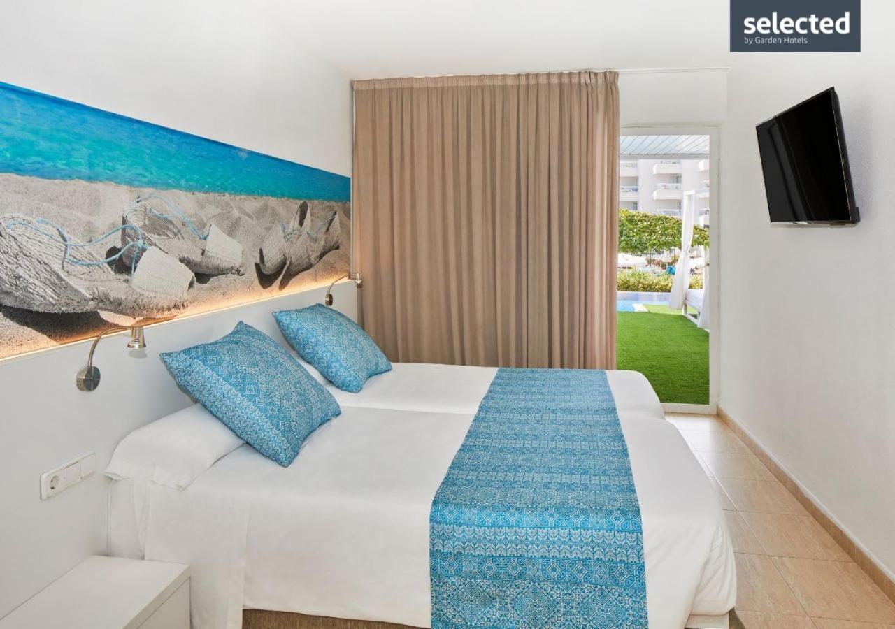 Aparthotel Tropic Garden Santa Eulalia del Río Exterior foto
