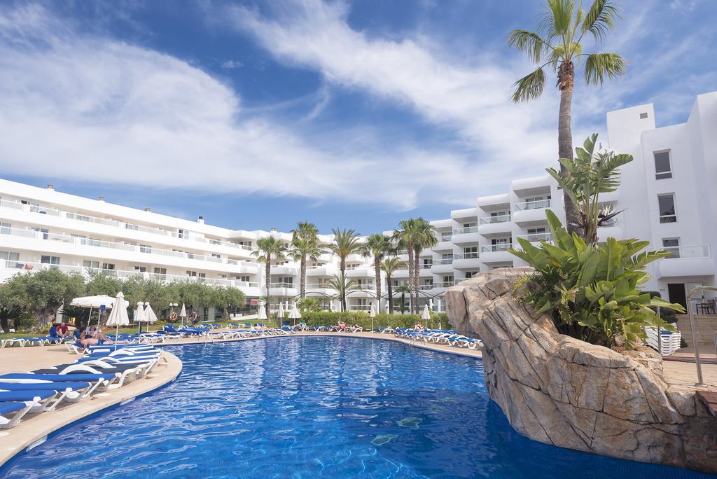 Aparthotel Tropic Garden Santa Eulalia del Río Exterior foto
